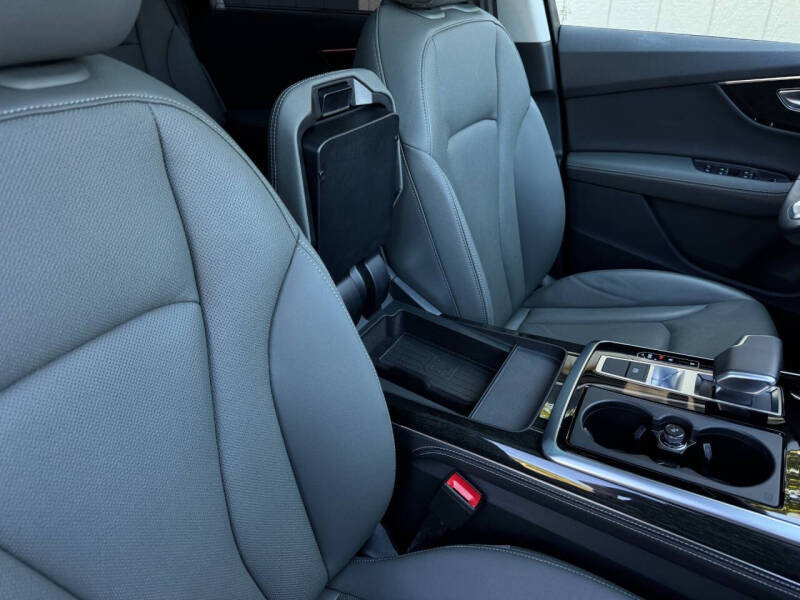 2025 Audi Q7 quattro Premium Plus 55 TFSI