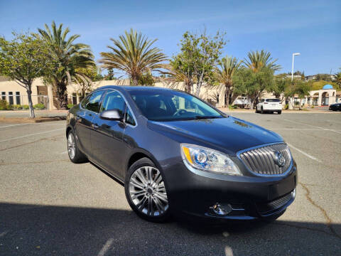 2012 Buick Verano Leather Group