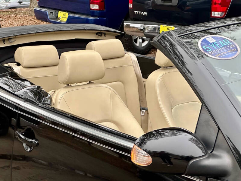 2008 Volkswagen New Beetle Convertible SE