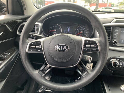 2019 Kia Sorento L