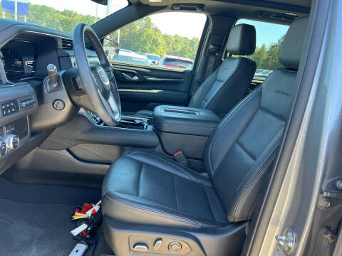 2023 GMC Yukon XL Denali