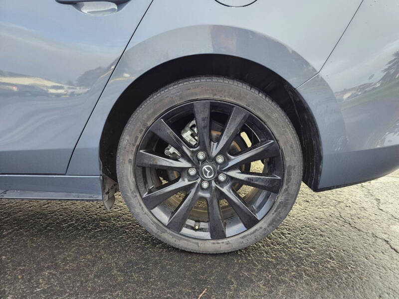 2024 Mazda Mazda3 Sedan 2.5 S Carbon Edition