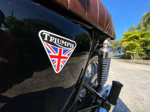 2013 Triumph TR6