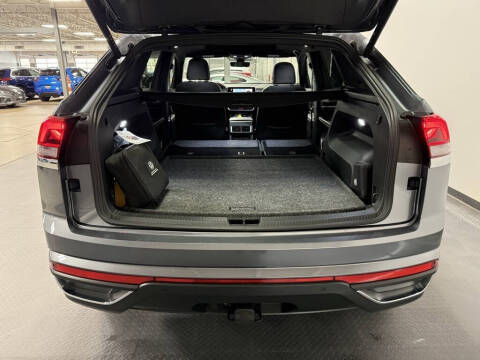 2024 Volkswagen Atlas Cross Sport SE 4Motion