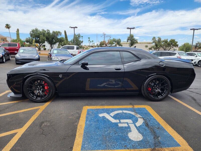 2016 Dodge Challenger SRT Hellcat