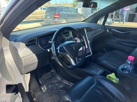 2017 Tesla Model X 90D