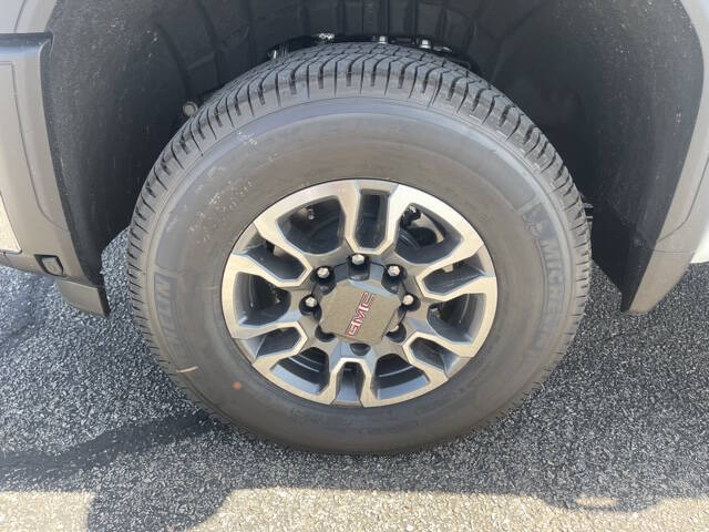 2025 GMC Sierra 2500HD