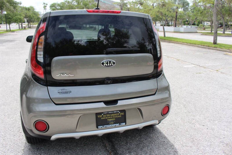 2017 Kia Soul +
