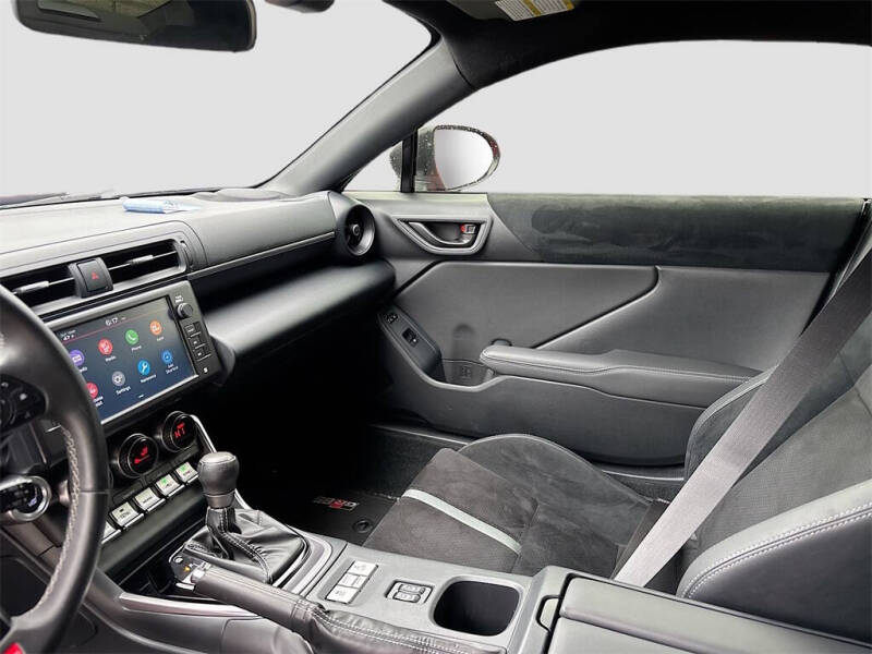 2024 Toyota GR86 Premium