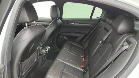 2022 Alfa Romeo Stelvio