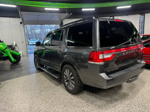 2016 Lincoln Navigator Select