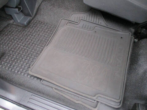 2023 Nissan Titan SV