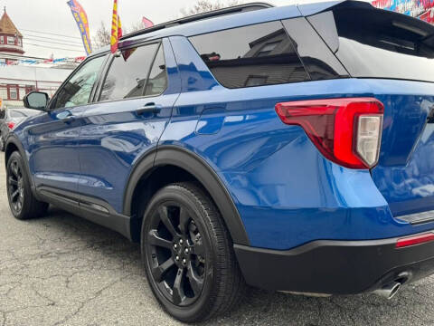2023 Ford Explorer ST-Line