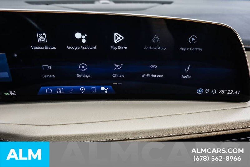 2025 Cadillac XT4 Premium Luxury