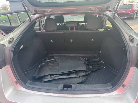 2019 Toyota Prius L Eco