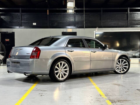 2006 Chrysler 300 SRT-8
