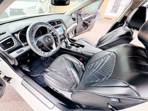 2017 Nissan Maxima