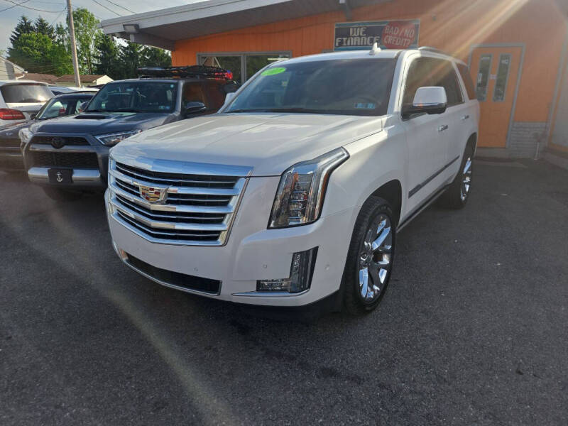 2017 Cadillac Escalade Platinum