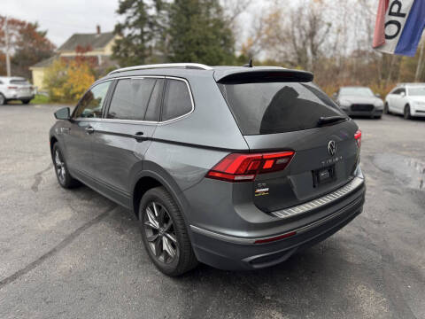 2022 Volkswagen Tiguan SE 4Motion