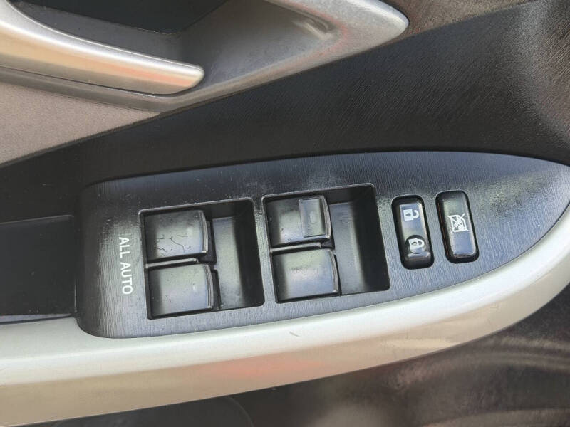 2012 Toyota Prius Three