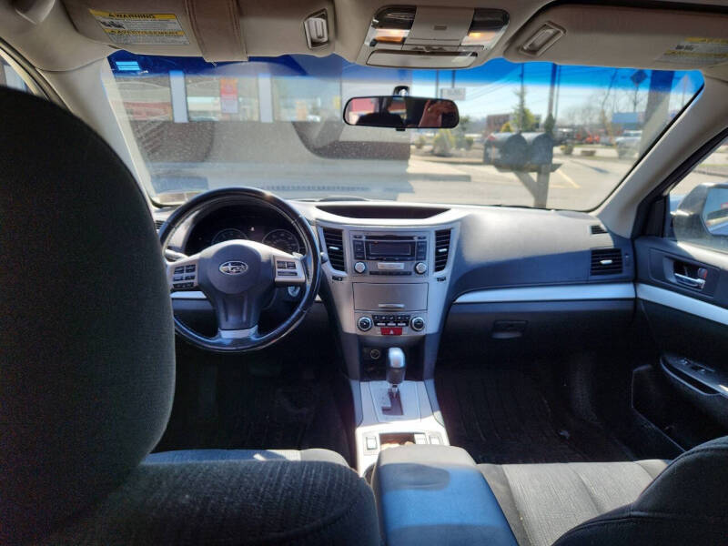 2013 Subaru Outback 2.5i Premium