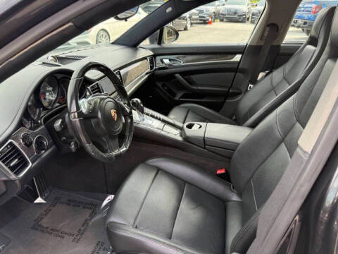 2013 Porsche Panamera 4S