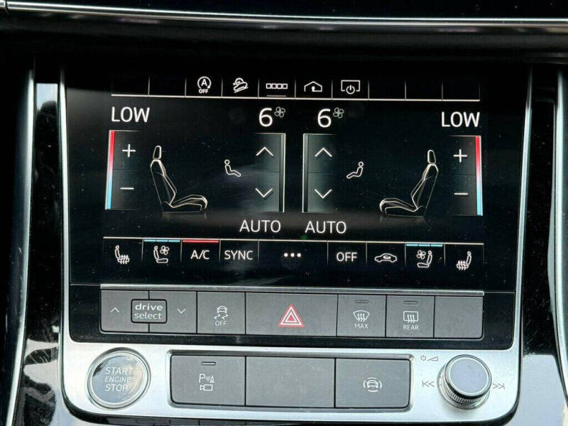 2021 Audi Q8 quattro Premium Plus 55 TFSI