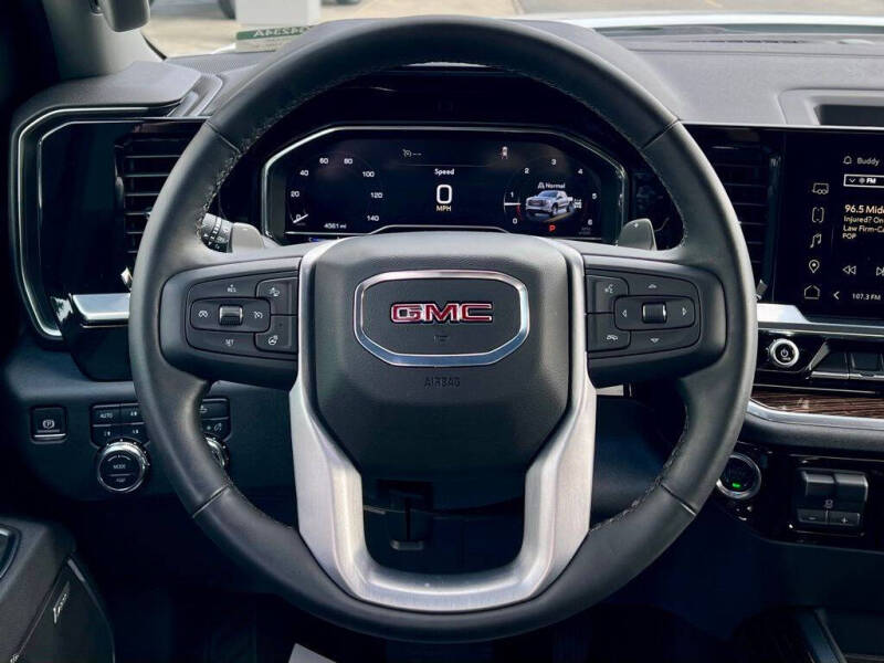 2025 GMC Sierra 1500