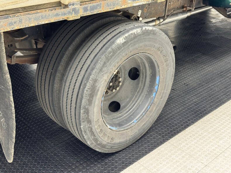 1952 Chevrolet C/K 3500 Series