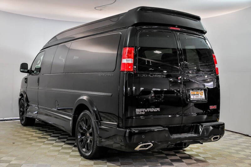2026 GMC Savana 2500