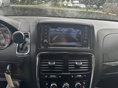 2018 Dodge Grand Caravan SE