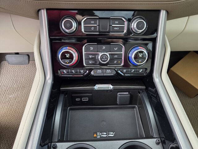 2024 GMC Yukon XL Denali