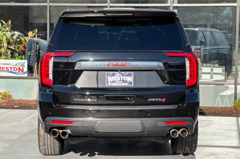 2024 GMC Yukon XL AT4