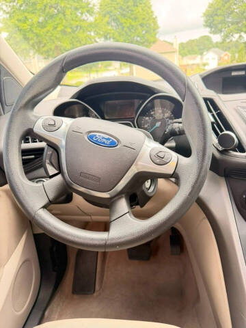 2015 Ford Escape SE