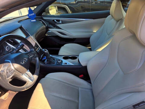 2017 Infiniti Q60