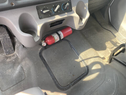 2006 Freightliner M2 106