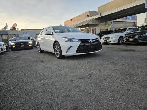 2016 Toyota Camry for sale at Car Co in Richmond CA