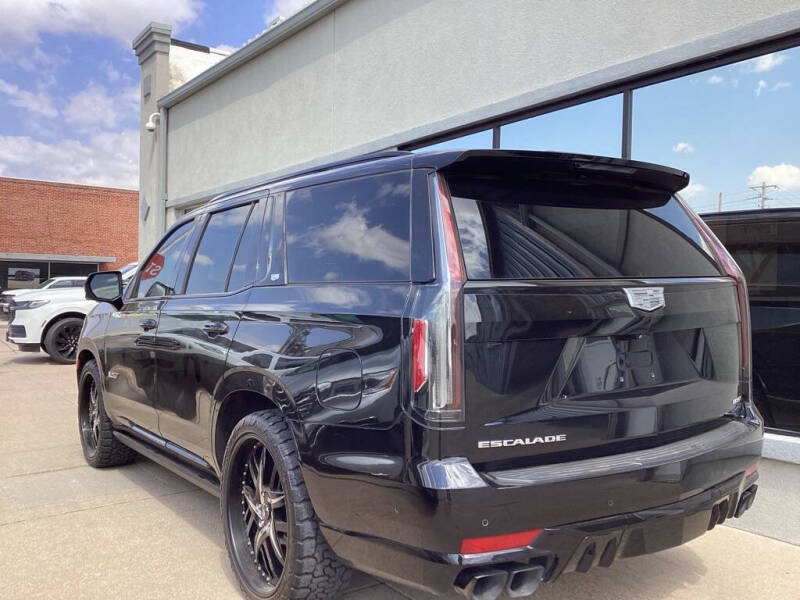 2023 Cadillac Escalade-V