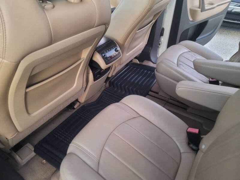 2012 GMC Acadia Denali