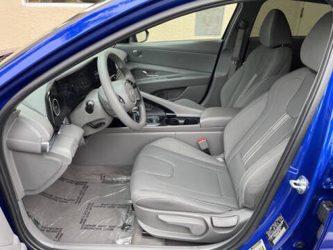 2024 Hyundai Elantra Hybrid Blue