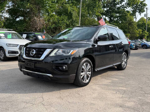 2018 Nissan Pathfinder SV
