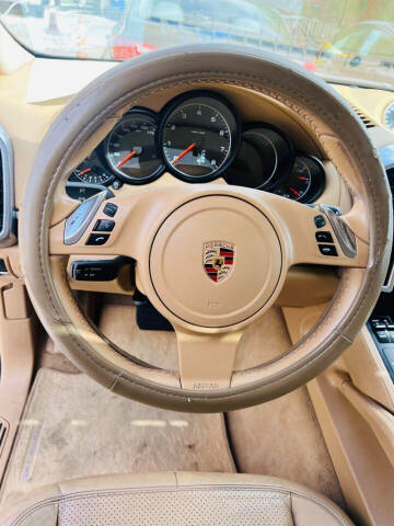 2012 Porsche Cayenne Tiptronic