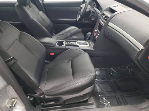 2009 Pontiac G8 Base w/Bluetooth