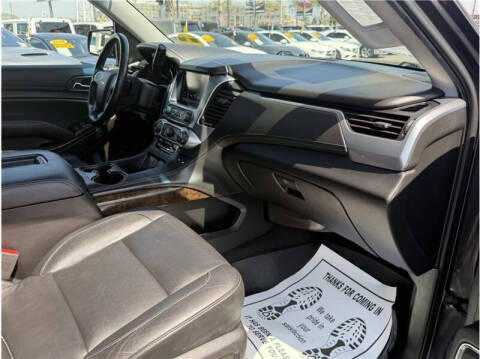 2018 Chevrolet Suburban LT