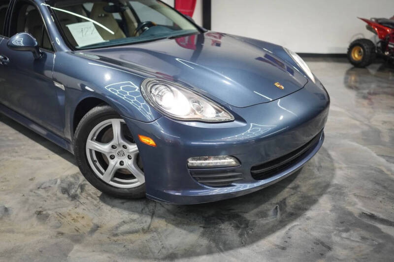 2011 Porsche Panamera