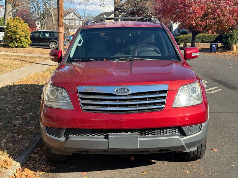 2009 Kia Borrego LX photo 2