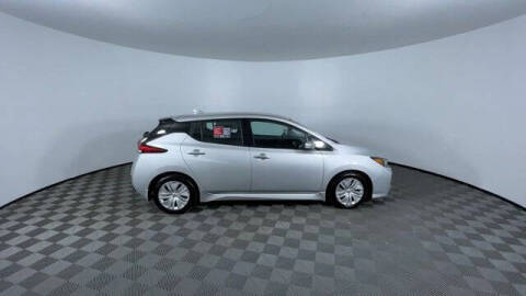 2024 Nissan LEAF S