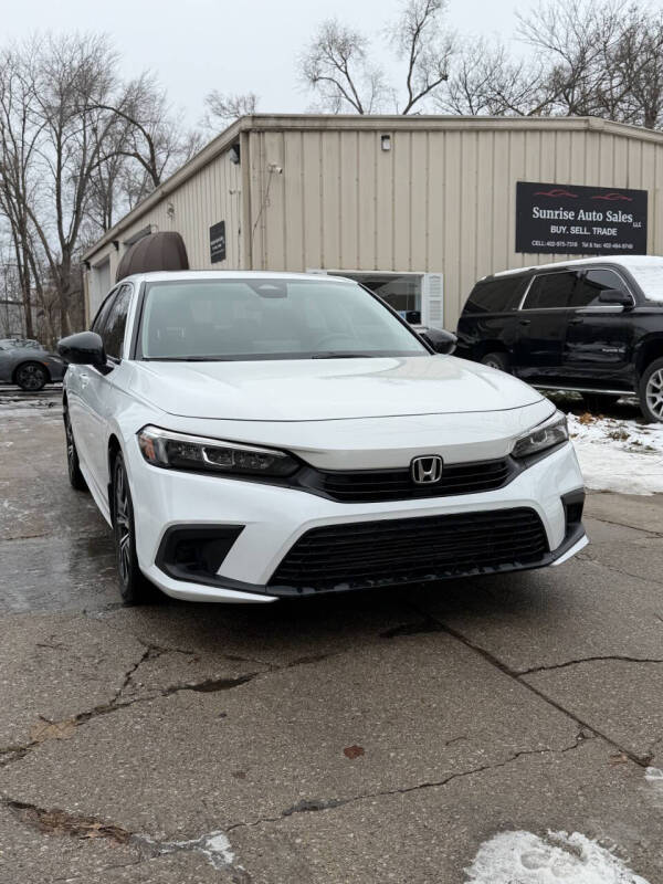 2022 Honda Civic EX's photo