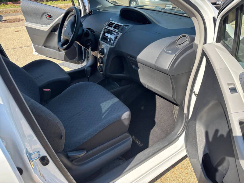 2011 Toyota Yaris