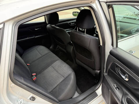 2016 Nissan Altima 2.5 S